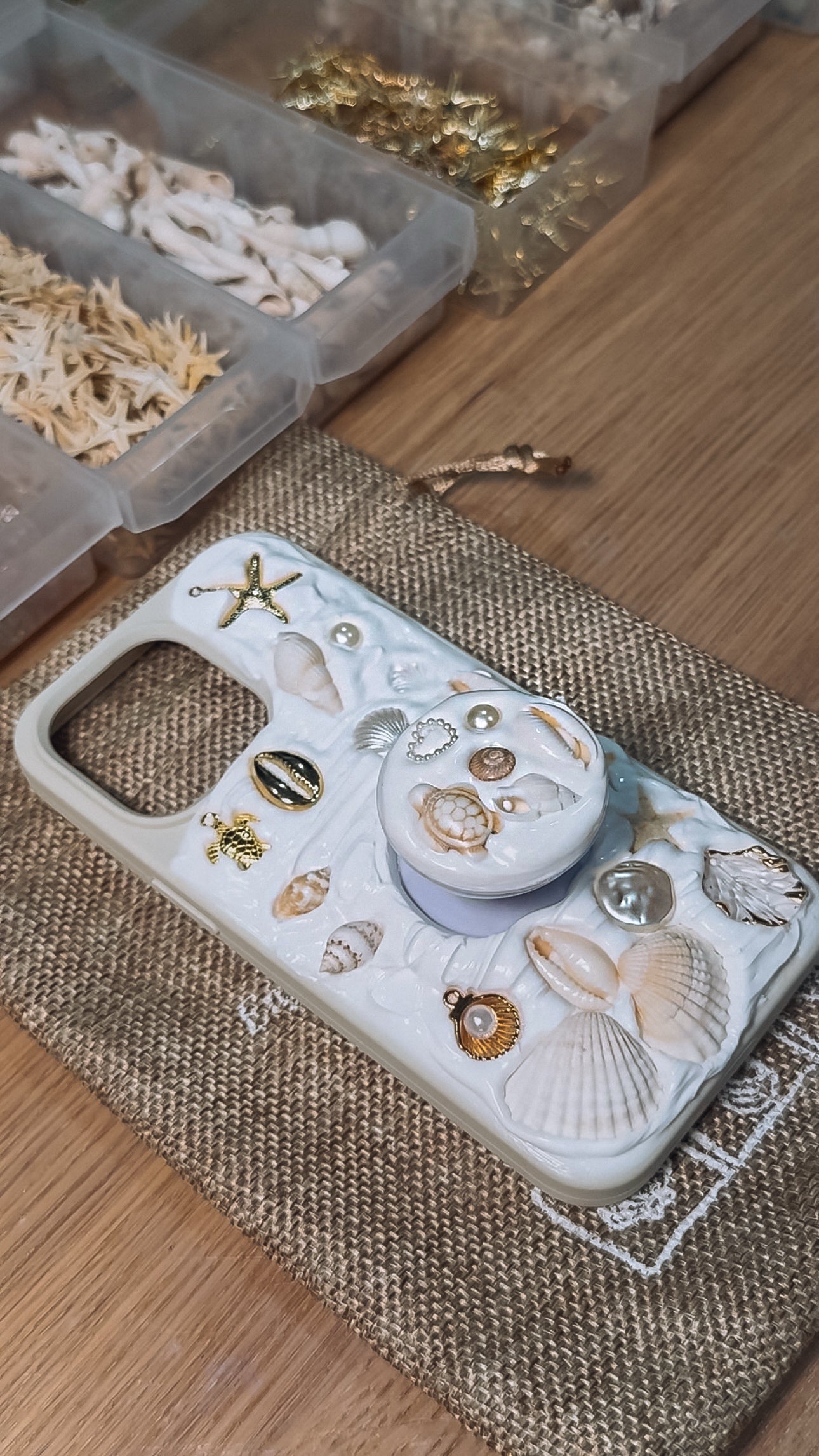 Golden Mermaid x PopSocket